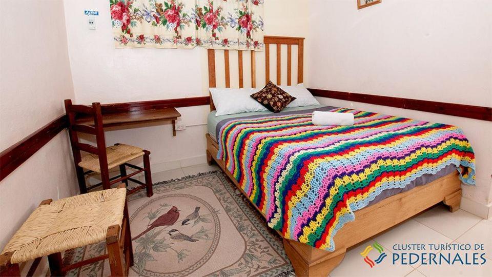 Hostal Dona Chava ペデルナレス エクステリア 写真